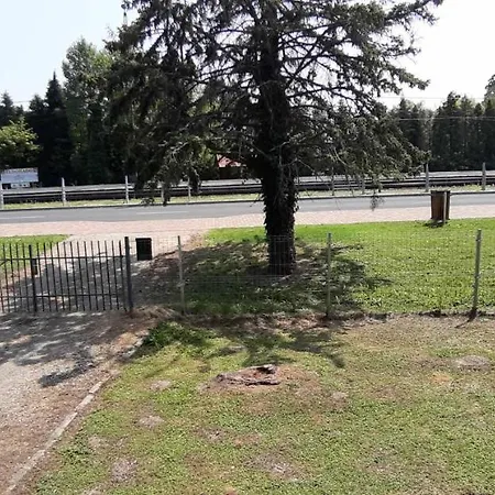 Rosy Apartman Apartment Vonyarcvashegy